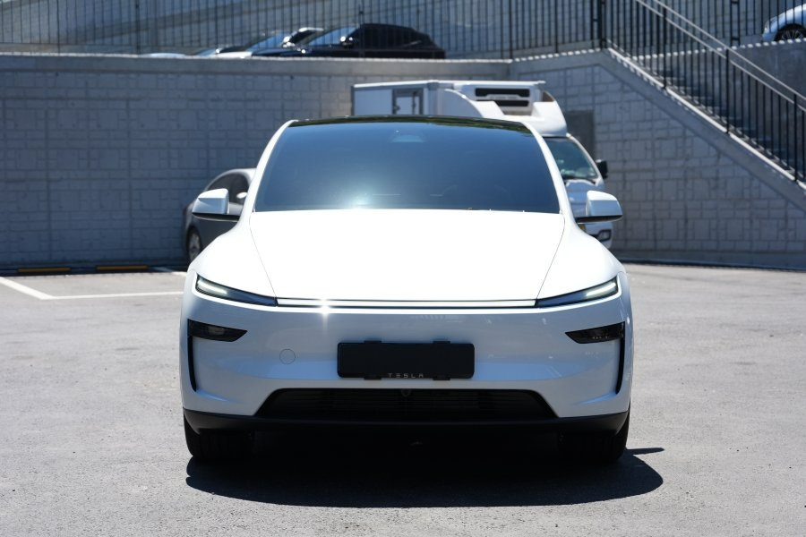 '2026 TESLA MODEL Y WHITE' 틴팅 찐 후기